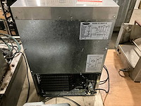 Maxima m-ice 28 ijsblokjesmachine - afbeelding 4 van  6