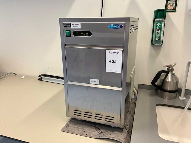 Maxima m-ice30f(r) ijsmachine - afbeelding 2 van  6