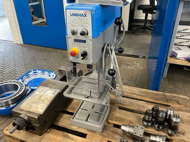 Maxion unimax 1 kolomboormachine - afbeelding 1 van  8