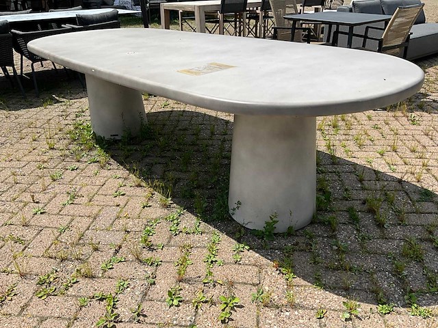 Max&luuk - tuintafel - afbeelding 1 van  7