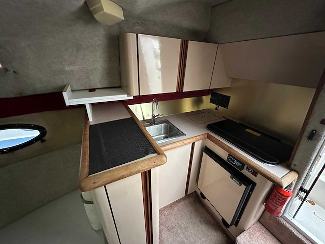 Maxum - 1993 - 2700 scr - motorjacht - afbeelding 3 van  25