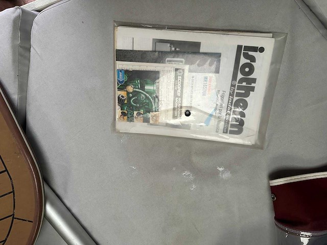 Maxum - 1993 - 2700 scr - motorjacht - afbeelding 4 van  25