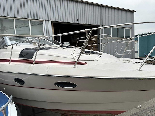 Maxum - 1993 - 2700 scr - motorjacht - afbeelding 20 van  25