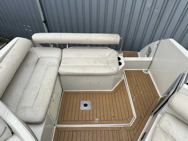 Maxum - 1993 - 2700 scr - motorjacht - afbeelding 23 van  25