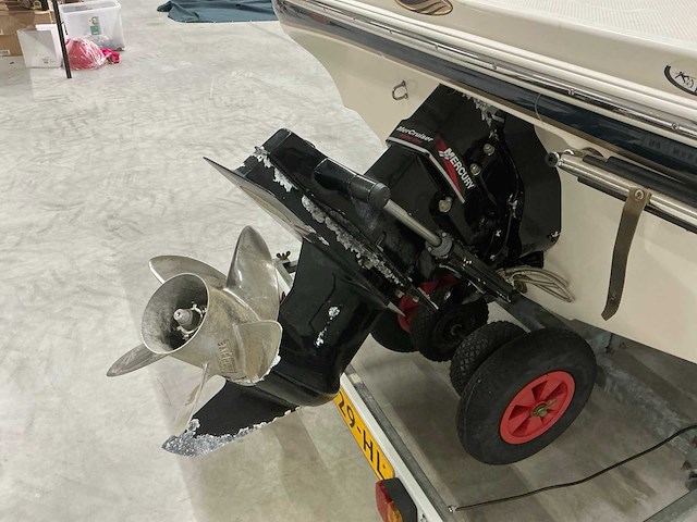 Maxum 1800 sr2 mercury 4.3 litre boot - afbeelding 4 van  33