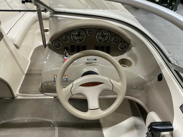 Maxum 1800 sr2 mercury 4.3 litre boot - afbeelding 11 van  33