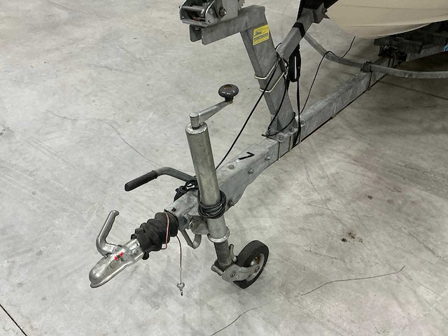 Maxum 1800 sr2 mercury 4.3 litre boot - afbeelding 25 van  33
