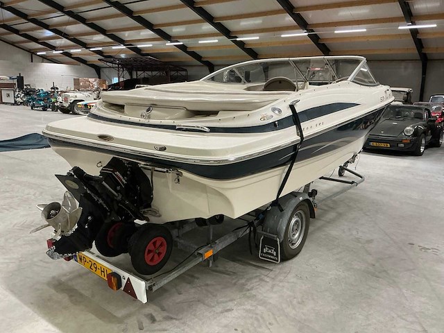 Maxum 1800 sr2 mercury 4.3 litre boot - afbeelding 30 van  33