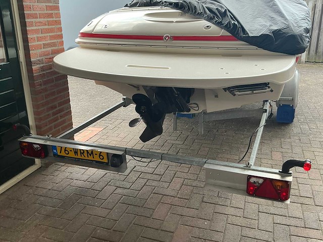Maxum 1800 sr3 bowrider speedboot met boottrailer - afbeelding 7 van  16