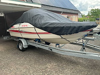 Maxum 1800 sr3 bowrider speedboot met boottrailer - afbeelding 8 van  16