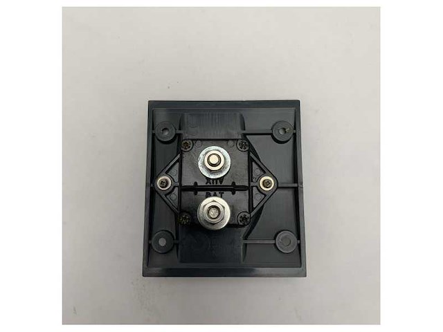 Maxwell marine circuit breaker isolator 12/24v - waterproof electrical protection for boats and yachts - p100791 - afbeelding 4 van  4