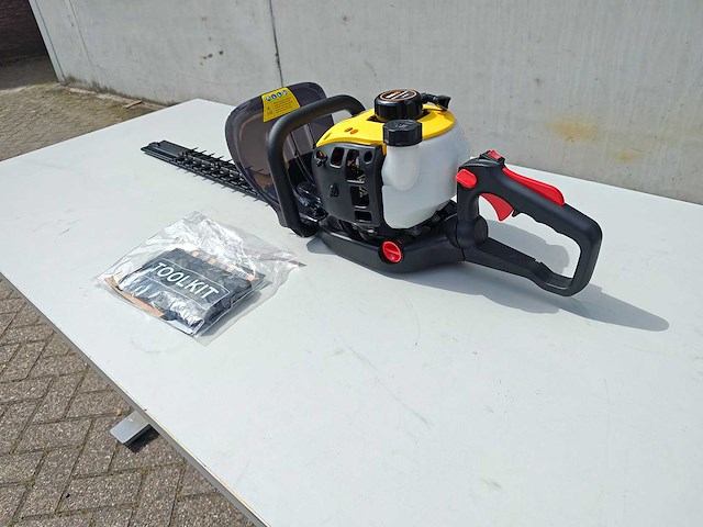 Maxx - 2024 - benzine - heggenschaar 51cm - afbeelding 5 van  11