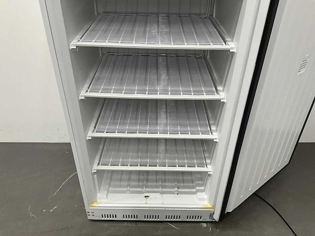 Maxxfrost - hf600 - horeca vrieskast - afbeelding 6 van  7
