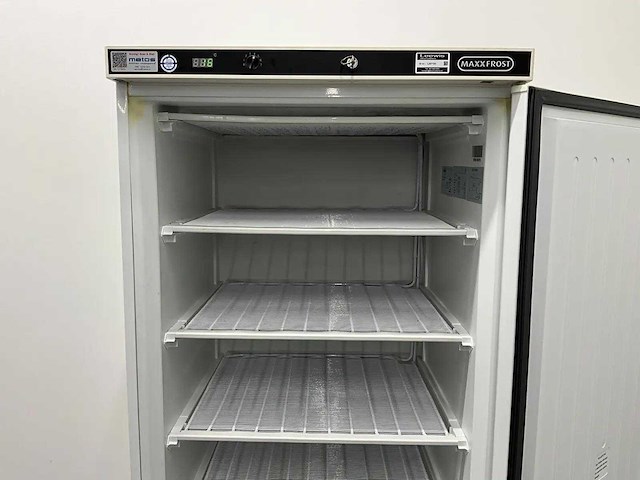 Maxxfrost - hf600 - horeca vrieskast - afbeelding 7 van  7