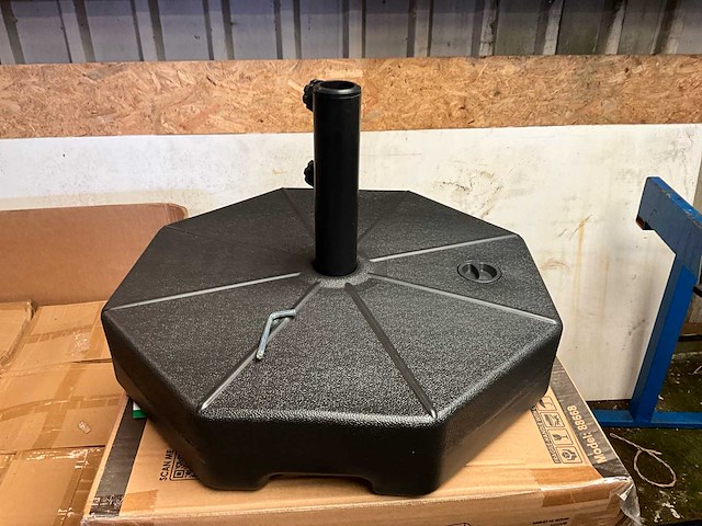 Maxxgarden kunststof parasolvoet (9x) - afbeelding 1 van  3