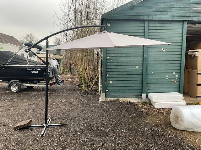Maxxgarden zweef parasol (8x) - afbeelding 1 van  4