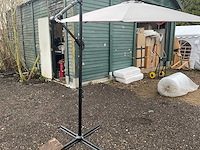 Maxxgarden zweef parasol (8x) - afbeelding 2 van  4