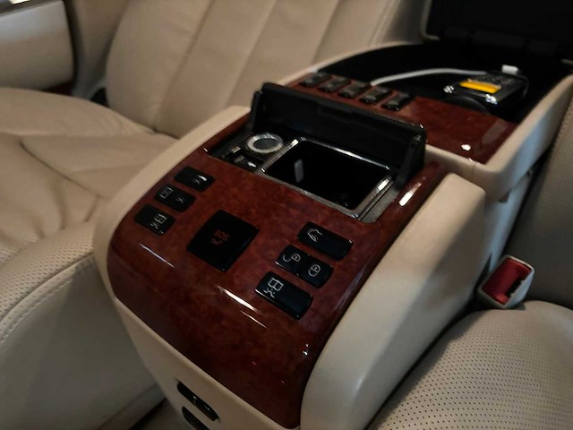 Maybach - 62 - 5.5 v12 - personenauto - afbeelding 5 van  60