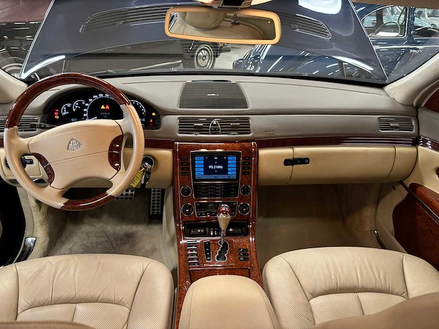 Maybach - 62 - 5.5 v12 - personenauto - afbeelding 24 van  60