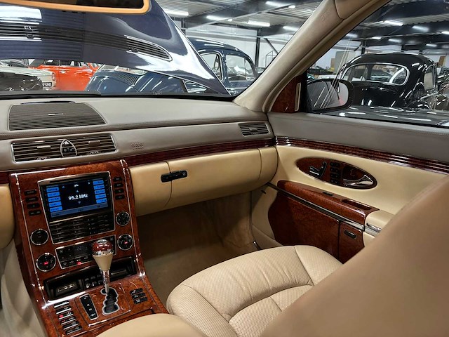 Maybach - 62 - 5.5 v12 - personenauto - afbeelding 25 van  60