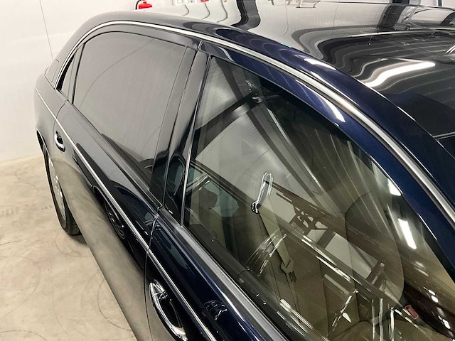 Maybach - 62 - 5.5 v12 - personenauto - afbeelding 43 van  60