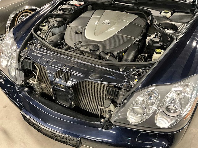 Maybach - 62 - 5.5 v12 - personenauto - afbeelding 55 van  60