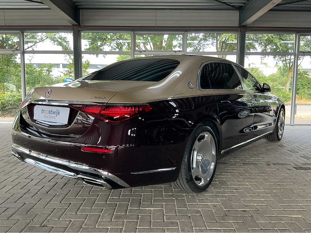 Maybach s580 4matic w223 | 4.0 v8 biturbo hybrid | 2022 | 503 pk | first class achtercompartiment | 69.000 km | btw auto - afbeelding 3 van  48
