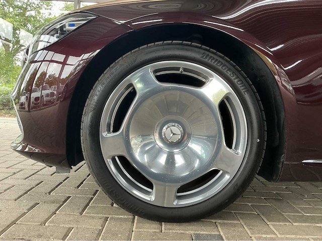 Maybach s580 4matic w223 | 4.0 v8 biturbo hybrid | 2022 | 503 pk | first class achtercompartiment | 69.000 km | btw auto - afbeelding 7 van  48