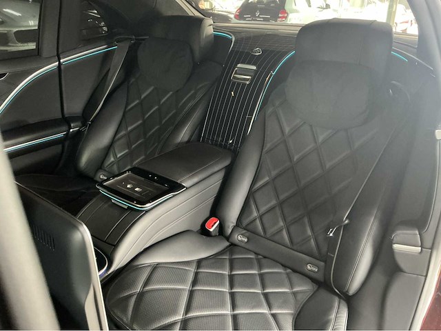 Maybach s580 4matic w223 | 4.0 v8 biturbo hybrid | 2022 | 503 pk | first class achtercompartiment | 69.000 km | btw auto - afbeelding 21 van  48