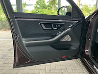 Maybach s580 4matic w223 | 4.0 v8 biturbo hybrid | 2022 | 503 pk | first class achtercompartiment | 69.000 km | btw auto - afbeelding 25 van  48