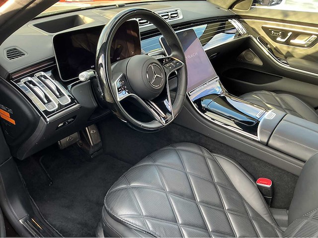 Maybach s580 4matic w223 | 4.0 v8 biturbo hybrid | 2022 | 503 pk | first class achtercompartiment | 69.000 km | btw auto - afbeelding 39 van  48