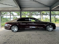Maybach s580 4matic w223 | 4.0 v8 biturbo hybrid | 2022 | 503 pk | first class achtercompartiment | 69.000 km | btw auto - afbeelding 44 van  48