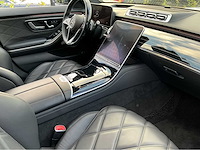 Maybach s580 4matic w223 | 4.0 v8 biturbo hybrid | 2022 | 503 pk | first class achtercompartiment | 69.000 km | btw auto - afbeelding 27 van  32