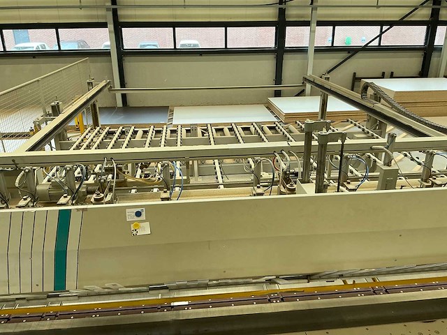 Mayer - 2001 - ps 2 z - platen opdeelzaagmachine - afbeelding 11 van  38