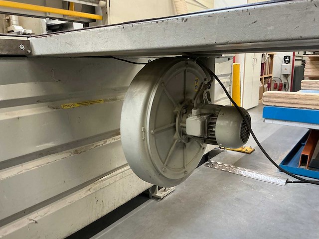 Mayer - 2001 - ps 2 z - platen opdeelzaagmachine - afbeelding 30 van  38