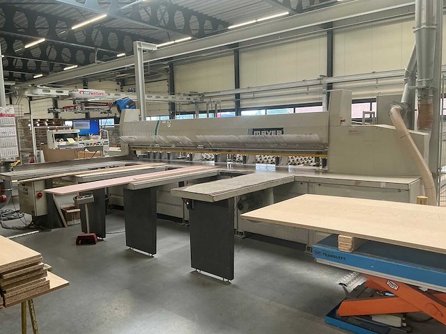 Mayer - 2001 - ps 2 z - platen opdeelzaagmachine - afbeelding 33 van  38