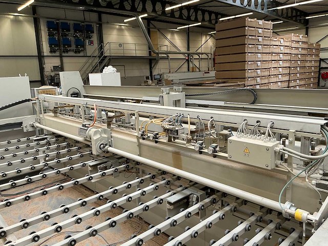 Mayer - 2001 - ps 2 z - platen opdeelzaagmachine - afbeelding 37 van  38