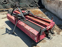 Mayer veegmachine met opvangbak
