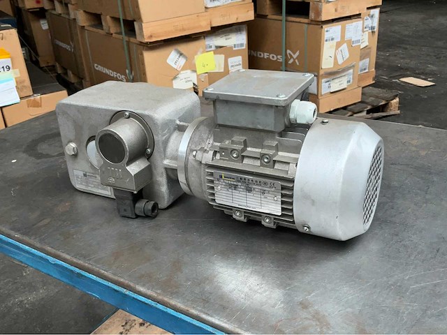 Mayfran jl712 + 32.6 sp82 elektromotor + reductorkast (6x) - afbeelding 3 van  6