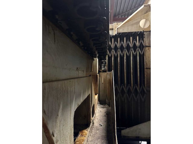 Mazak vtc200b-ii cnc vertical machining centre - afbeelding 10 van  18