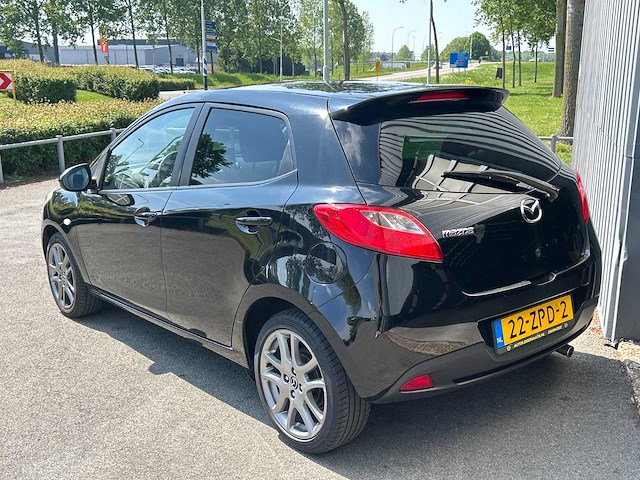 Mazda - 2 - 1.3 gt-l - car - 2013 - afbeelding 27 van  29