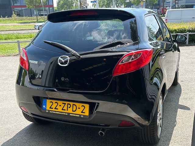 Mazda - 2 - 1.3 gt-l - car - 2013 - afbeelding 28 van  29