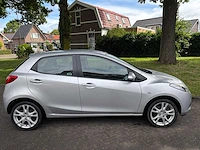 Mazda - 2 - 1.3 ts plus - 2010 - 61-ldl-8 - personenauto - afbeelding 26 van  30