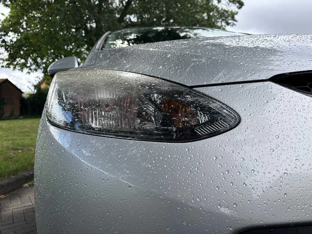 Mazda - 2 - 1.3 ts plus - 2010 - 61-ldl-8 - personenauto - afbeelding 13 van  25