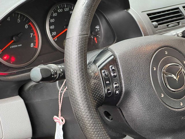 Mazda - 2003 - 2 - 1.4 exclusive - 15-nd-nd - afbeelding 3 van  16