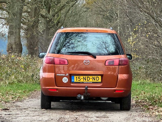 Mazda - 2003 - 2 - 1.4 exclusive - 15-nd-nd - afbeelding 13 van  16