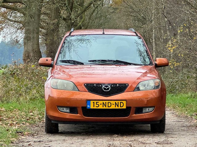 Mazda - 2003 - 2 - 1.4 exclusive - 15-nd-nd - afbeelding 9 van  16