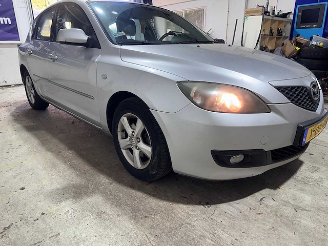 Mazda - 3 - 1.6 citd olympia sport - x-011-hh - afbeelding 17 van  20