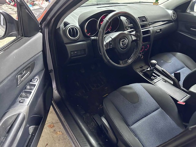 Mazda - 3 - 1.6 touring - 14-pz-sl - afbeelding 16 van  17