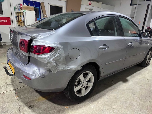 Mazda - 3 - 1.6 touring - car - afbeelding 13 van  17